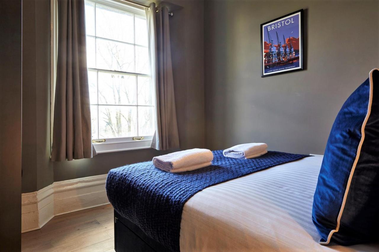 Dover Place - Your Apartment Bristol Dış mekan fotoğraf